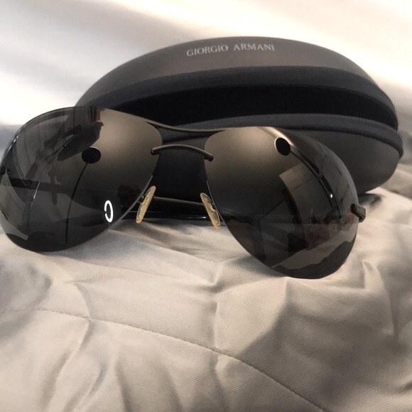 Giorgio Armani Mens Sunglasses Black - Picture 4 of 7